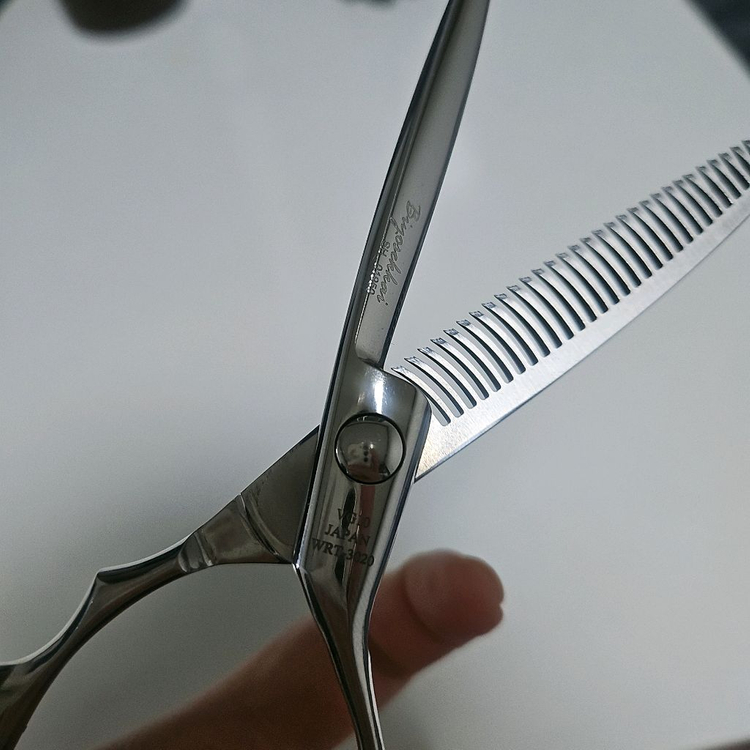 전문가용 틴닝가위 + 전기면도기 세트--1