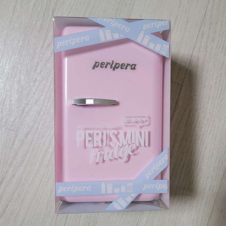 페리페라 페리의 미니 냉장고 육일돌 가구 미니어처 이미지