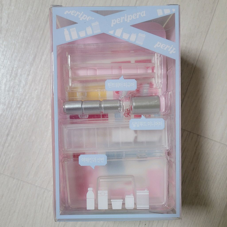 페리페라 페리의 미니 냉장고 육일돌 가구 미니어처 이미지