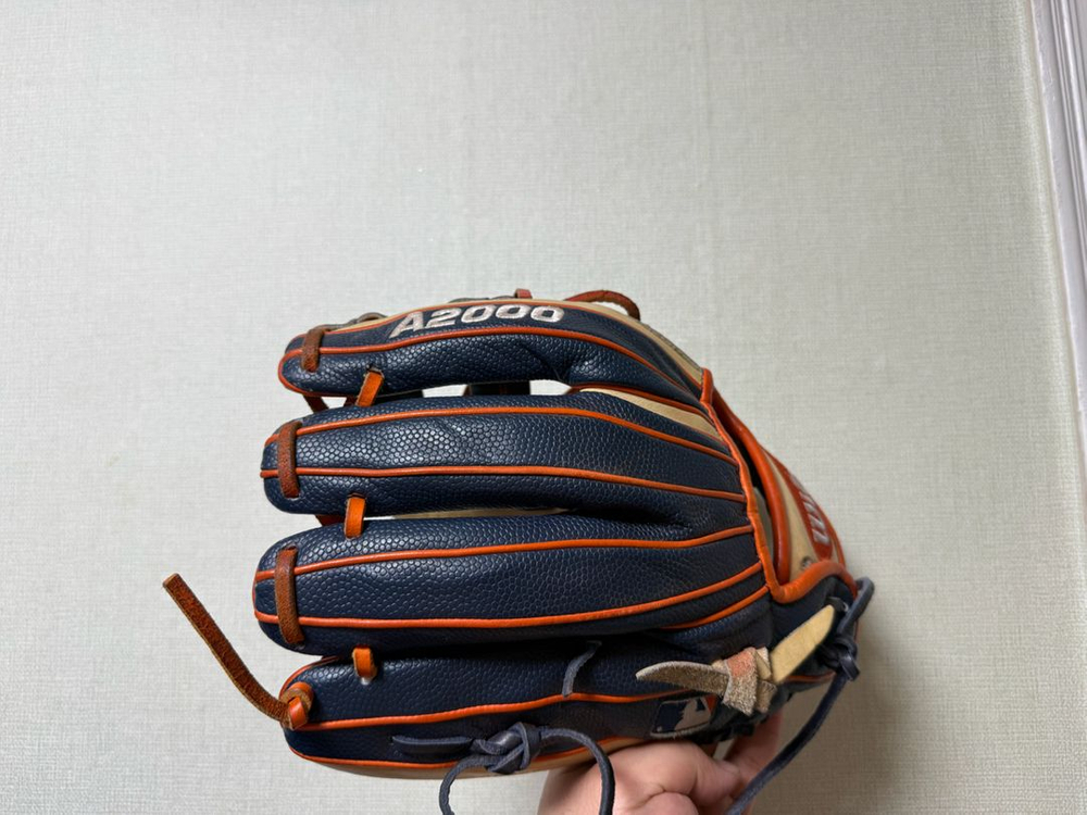 A2000 내야 알튜베 프로선수도 사용모델--2