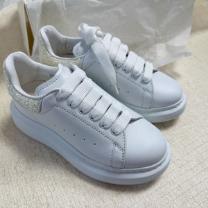 알렉산더맥퀸 키즈 오버솔 글리터 30사이즈 새상품