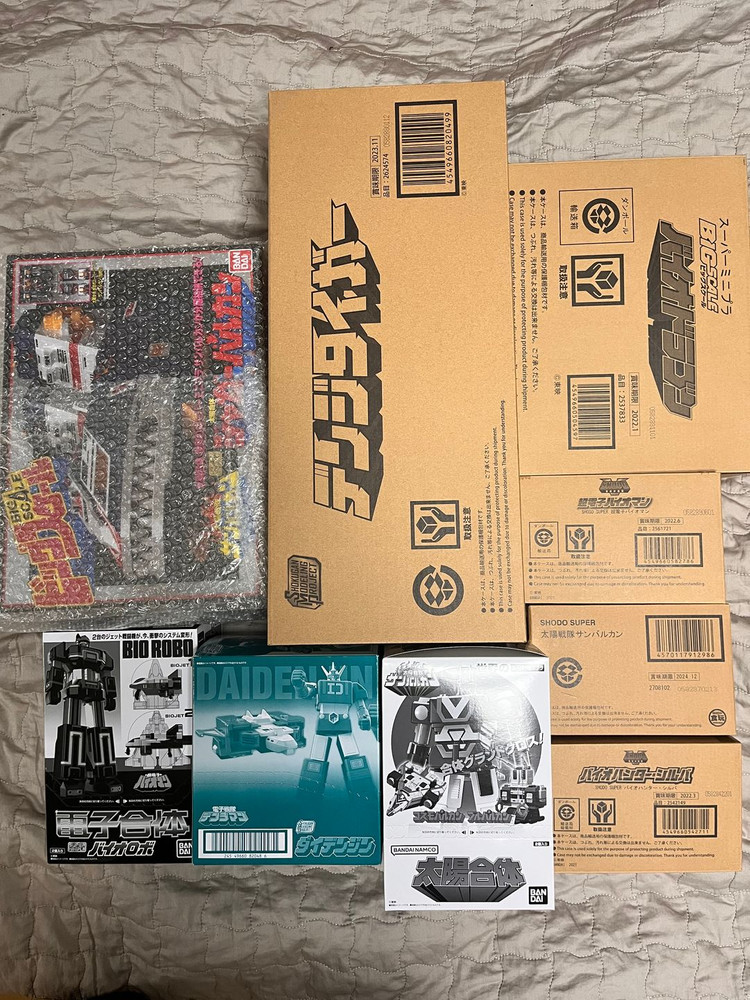 변신 로봇 피규어 세트--1