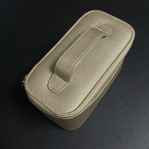 새상품미개봉)에미레이트항공퍼스트클래스우먼불가리파우치