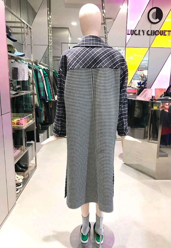 럭키슈에뜨 체크 MIX 셔츠형 롱 코트--1