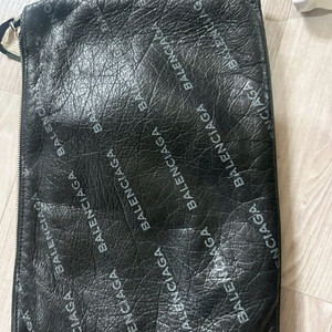 발렌시아가클러치백