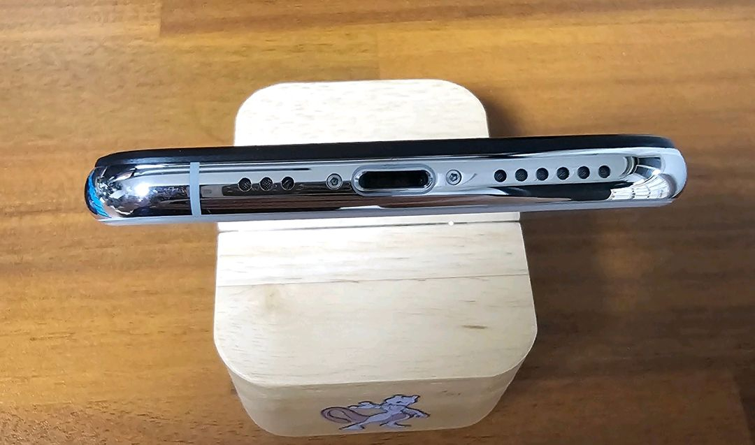 아이폰XS 512g 실버 판매!(선물용)(인스타 감성용 Top1)--5