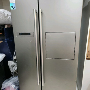 클라쎄 양문형 냉장고 FR-S722PRESB