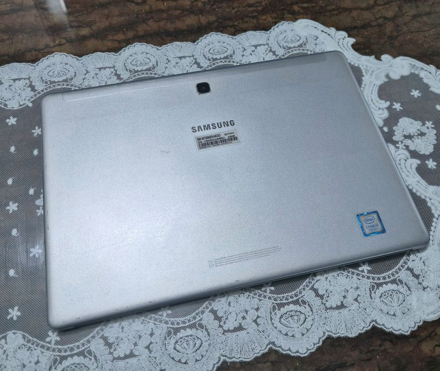 갤럭시 북 12.0--1