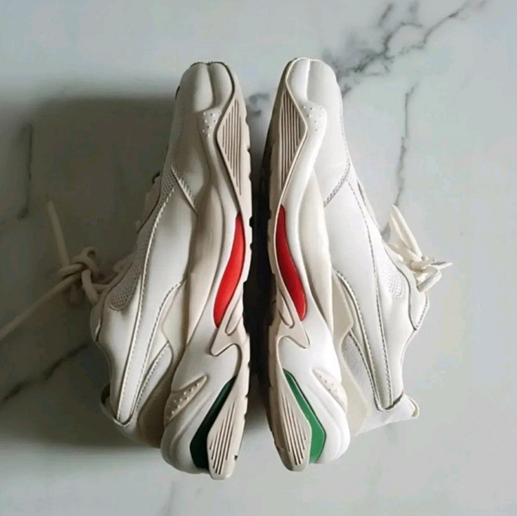 푸마 썬더 스펙트라 위스퍼 운동화 250 이미지