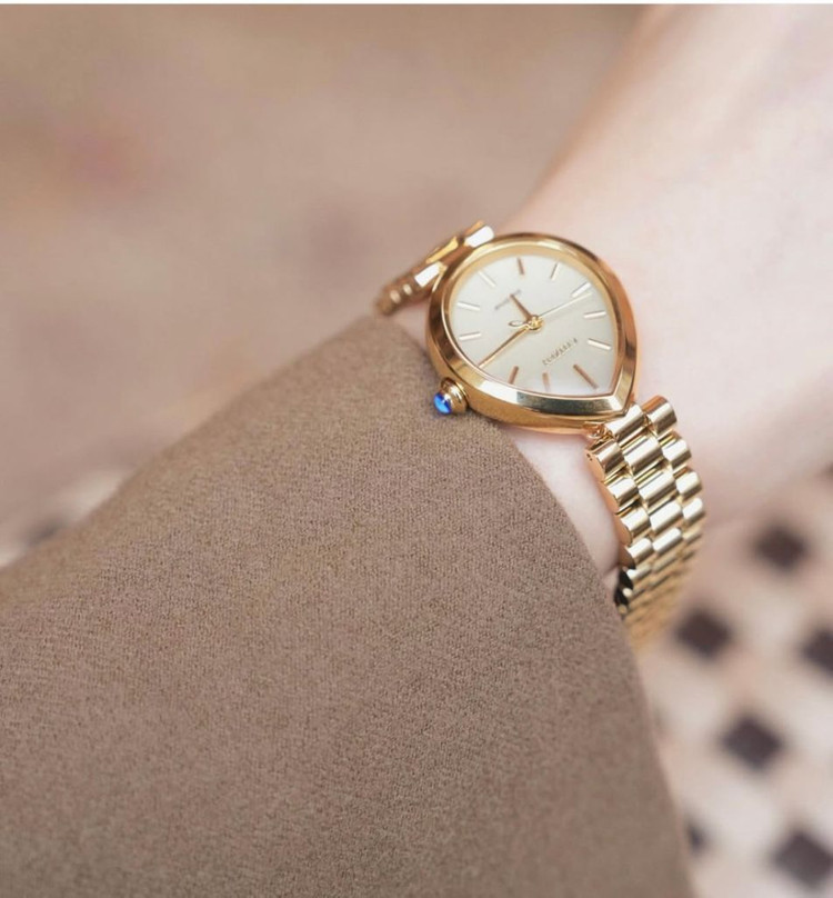 [1회착용] 시티즌 L라인 여성용 금장 시계 (EM1202-50P) / 풀박스--1