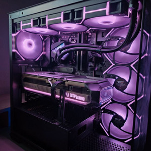 9800x3d, 5070ti amp 고사양 컴퓨터 본체