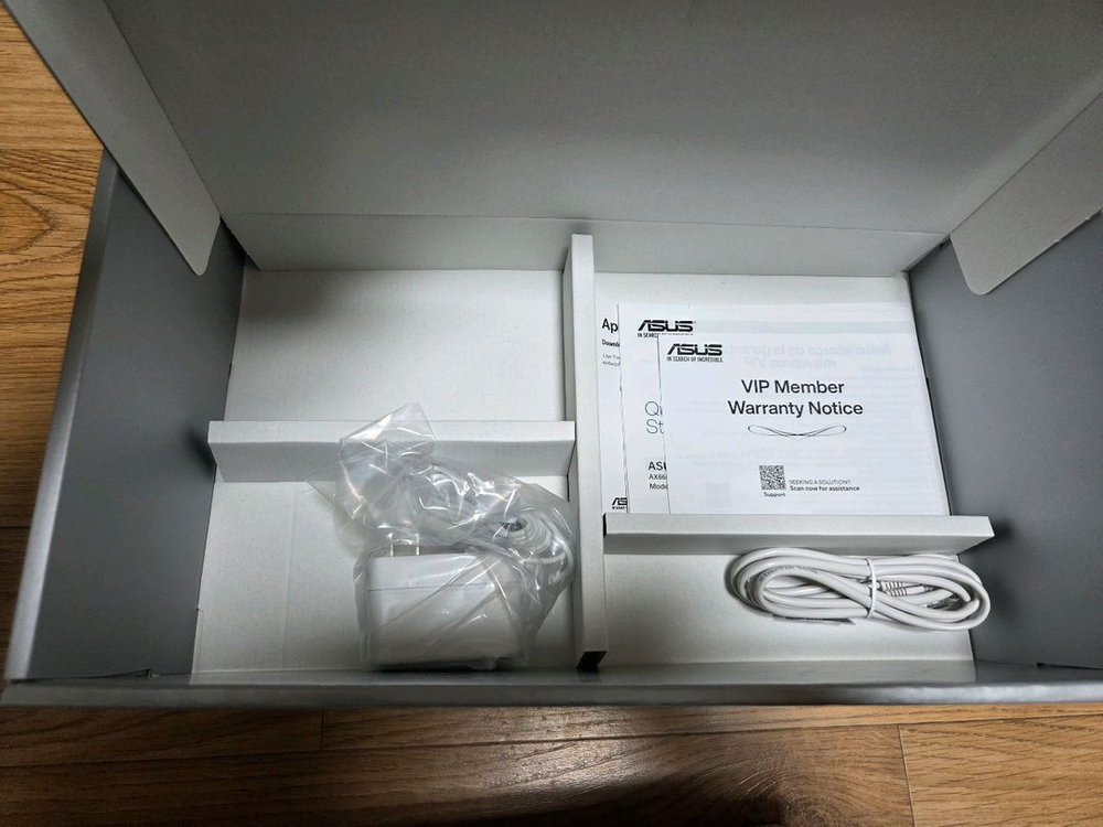 ASUS ZenWiFi AX6600 메시 공유기--2