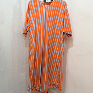 (L)유니클로 마리메꼬 세로 스트라이프 롱원피스 오버핏 3544