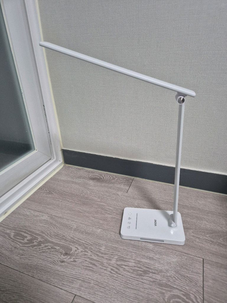 JINOVA LED 무선스탠드 판매합니다 이미지