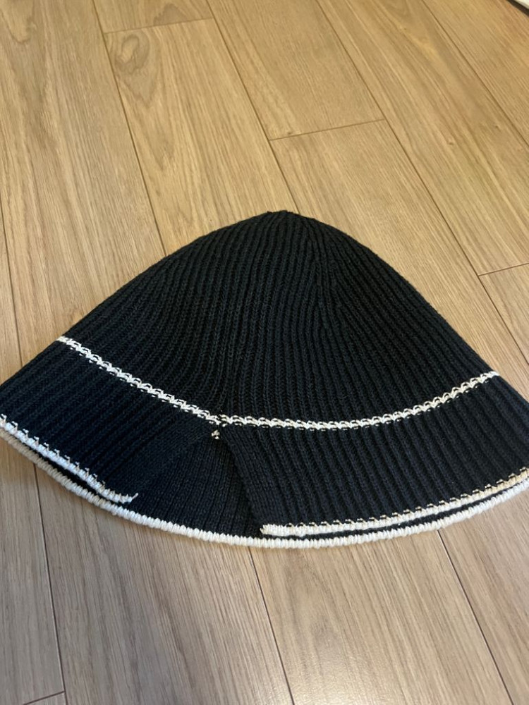 니트모자 벙거지모자 니트버킷햇 이미지