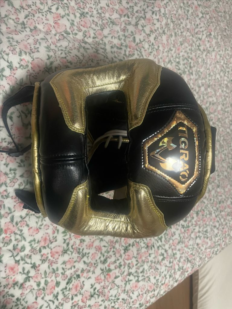 티그라오 커스텀 블랙 골드 복싱 헤드기어m 새제품 이미지