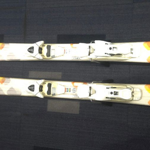 살로몬 여성용 스키136CM