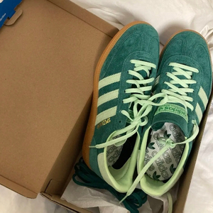 아디다스 스페지알 245