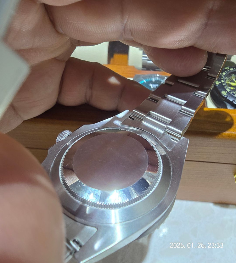 롤렉스 서브마리너 126610LV ( 스벅) 팝니다.--4