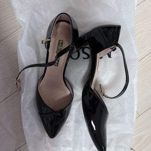 미소페 에나멜 구두 245mm 250 mm