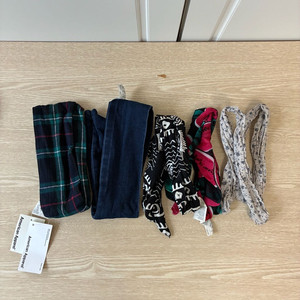 아메리칸어패럴 트위스트 와이어 헤어밴드 4개 + 보세 와이어 헤어밴드 1개 일괄