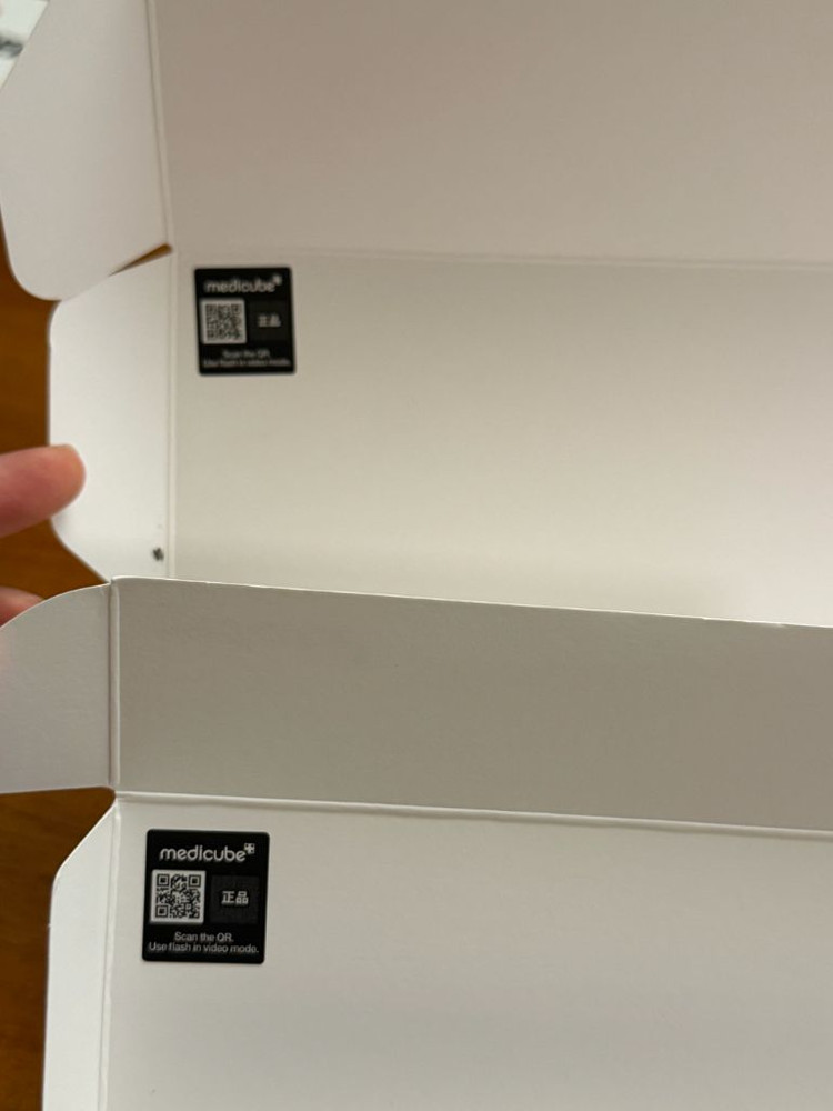 [정품/새상품] 메디큐브 에이지알 진동클렌저 세트 (장원영 클렌저)--3