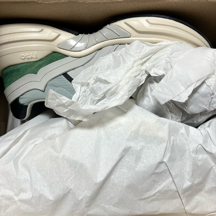 이소 ACUMIK 베이 스니커즈 270사이즈--1