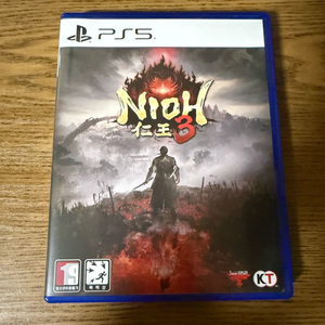 Ps5 인왕3 택포 4만5천 판매합니다(코드 미사용,특전마우스패드 포함) 이미지