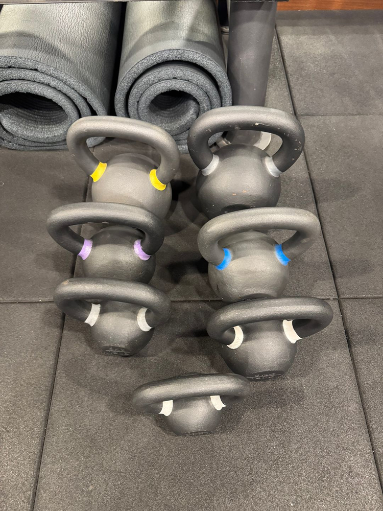 1.다양한 헬스 기구 정리합니다.(파워랙,천국의계단,덤벨,원판,바벨,케틀벨,불가리안백,인클라인벤치, 숄더벤치, 홈짐--4