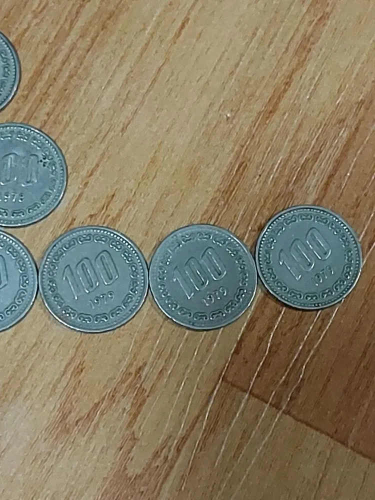 1970년대 100원동전 이미지