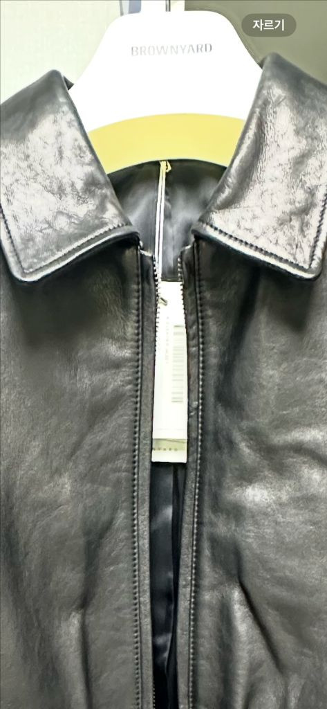 브라운야드 A-2 레더자켓 블랙(3) 택 케이스 옷걸이 풀구성--5