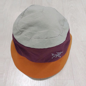 아크테릭스 신솔로 버킷 햇 S-M 이미지