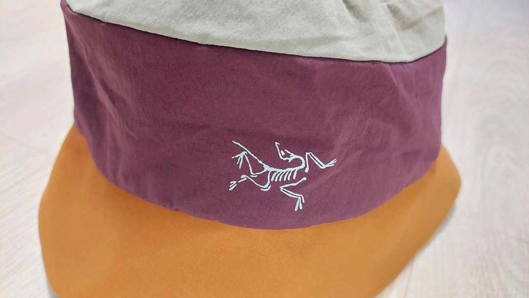 아크테릭스 신솔로 버킷 햇 S-M 이미지