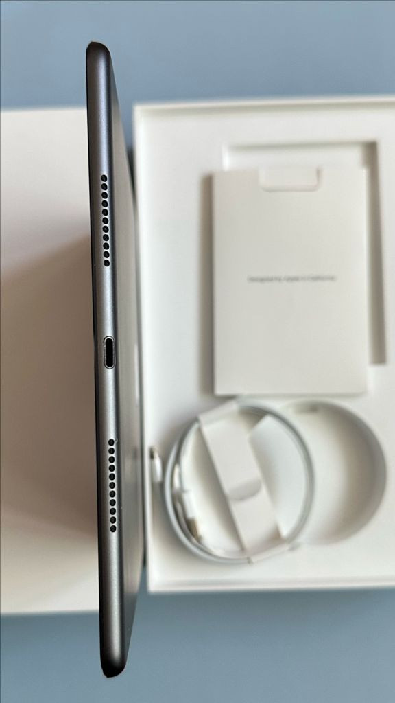 아이패드 에어3세대,셀룰러,애플펜슬1세대 셀룰러라서 들고 다니면서 인강 듣기 좋음(데이터 함께쓰기나,데이터쉐어링 해--6