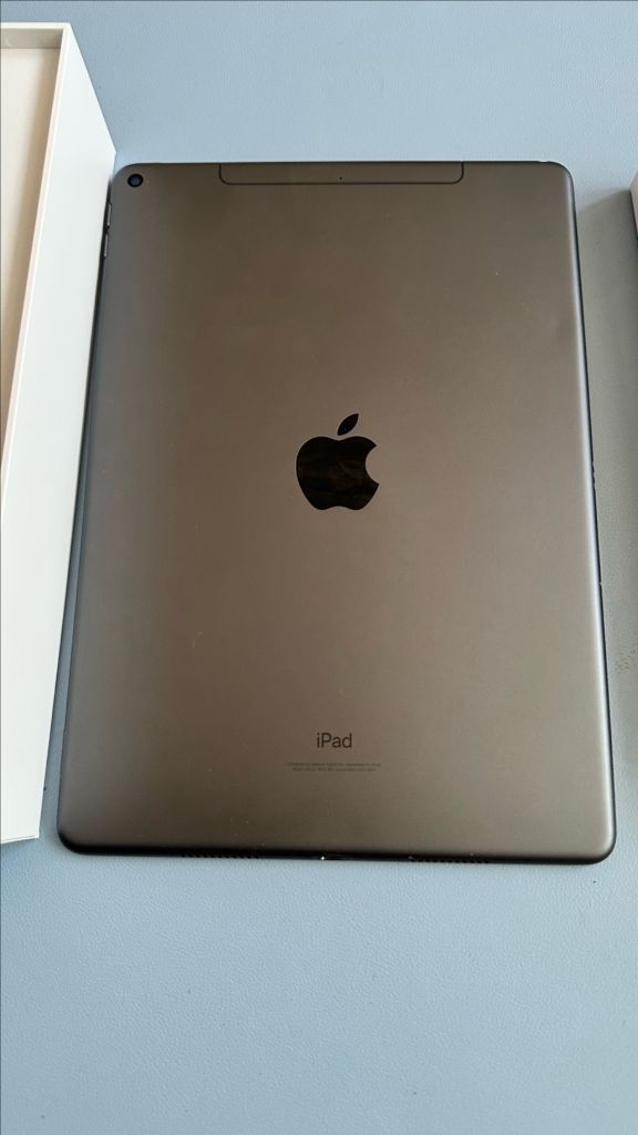 아이패드 에어3세대,셀룰러,애플펜슬1세대 셀룰러라서 들고 다니면서 인강 듣기 좋음(데이터 함께쓰기나,데이터쉐어링 해--4