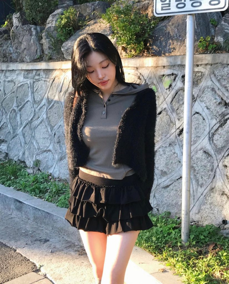 클라우드이모션 디프 로우 캉캉 스커트 치마 에이블리 블랙--1