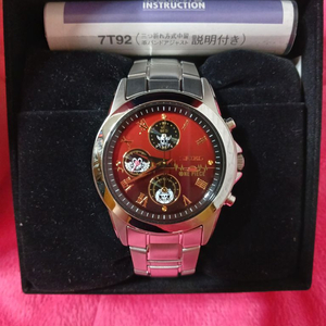 원피스 필름 레드 세이코 크로노그래프 콜라보 시계