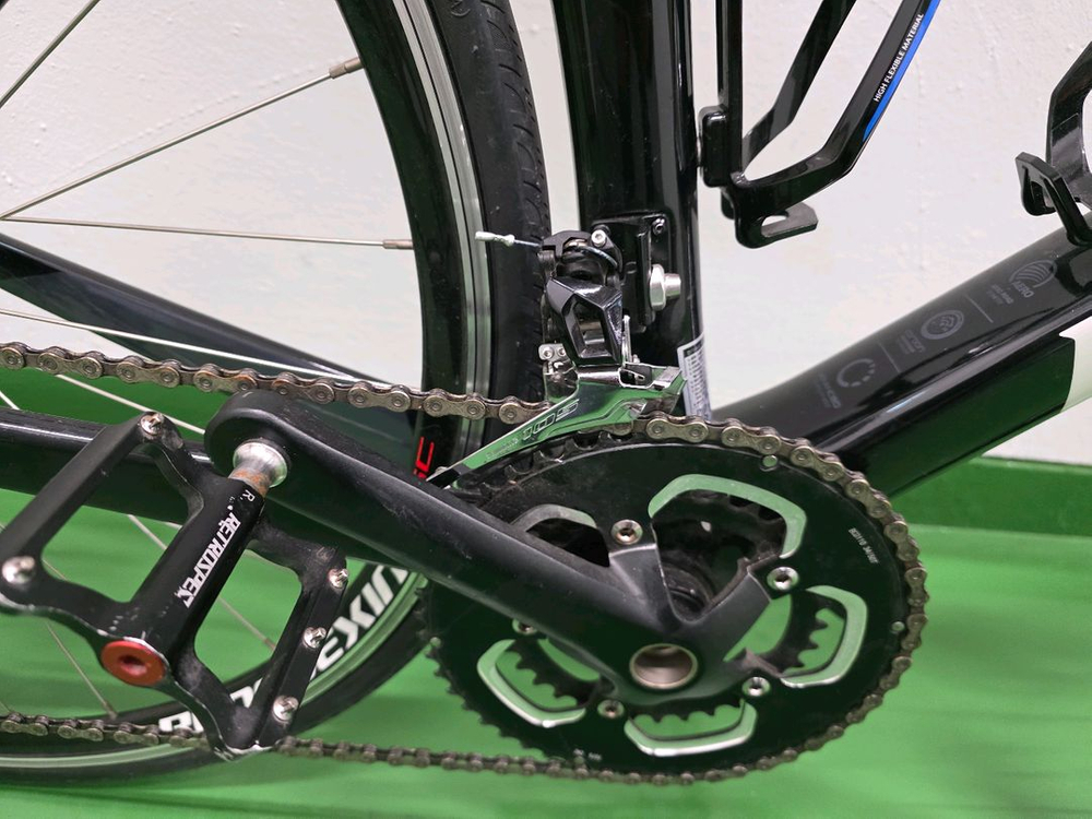 인피자 유콘 카본 11단 105 이미지