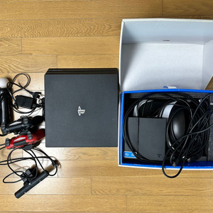 ps4 프로 + VR풀세트 + 게임 타이틀 12종 세트 이미지