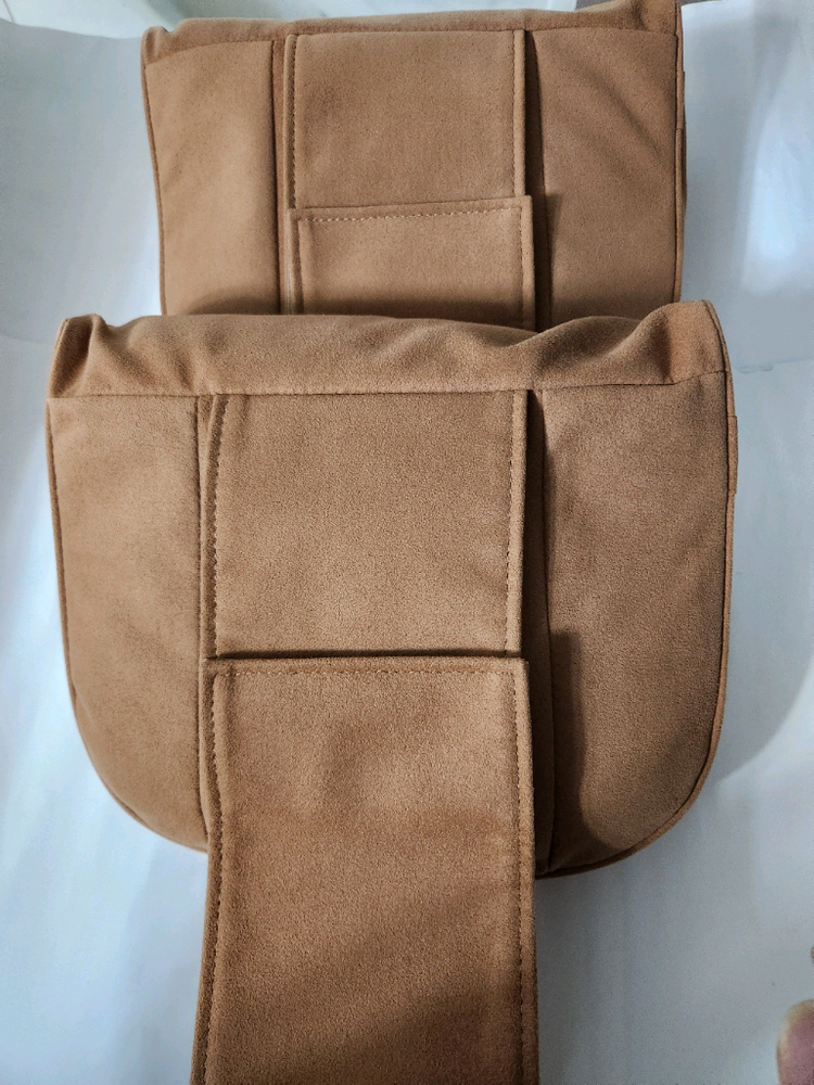 제네시스 G80 뒷좌석 목베개 어스브라운 NEW--6