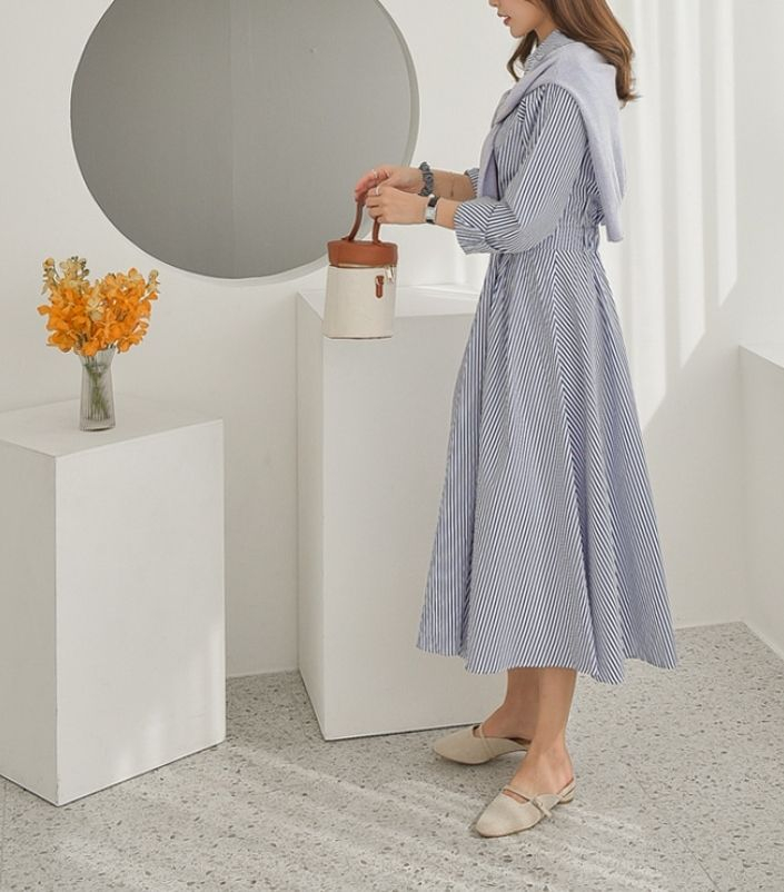 새상품) 스트라이프 랩 셔츠 플레어 롱원피스--2