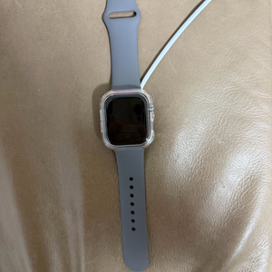 Apple Watch 11 내추럴 티타늄 셀룰러 42mm 팝니다