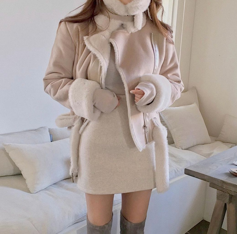 [모던로브] 베이지 밍크털 벨트무스탕 코디set 이미지