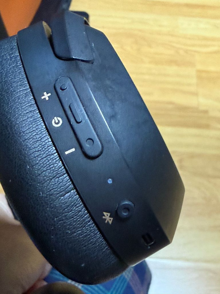 Britz bt4000 anc 브리츠 블랙 헤드폰 팝니다--3