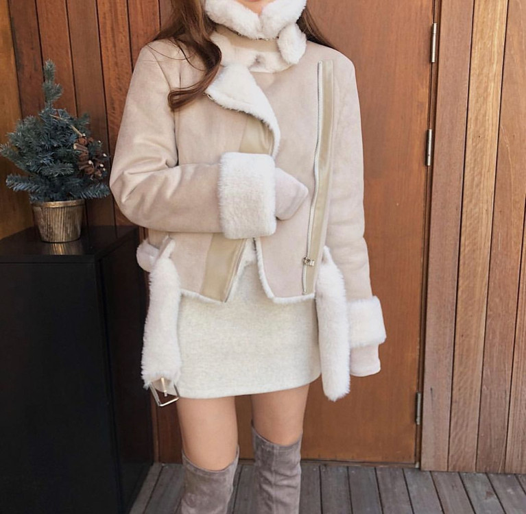 [모던로브] 베이지 밍크털 벨트무스탕 코디set 이미지