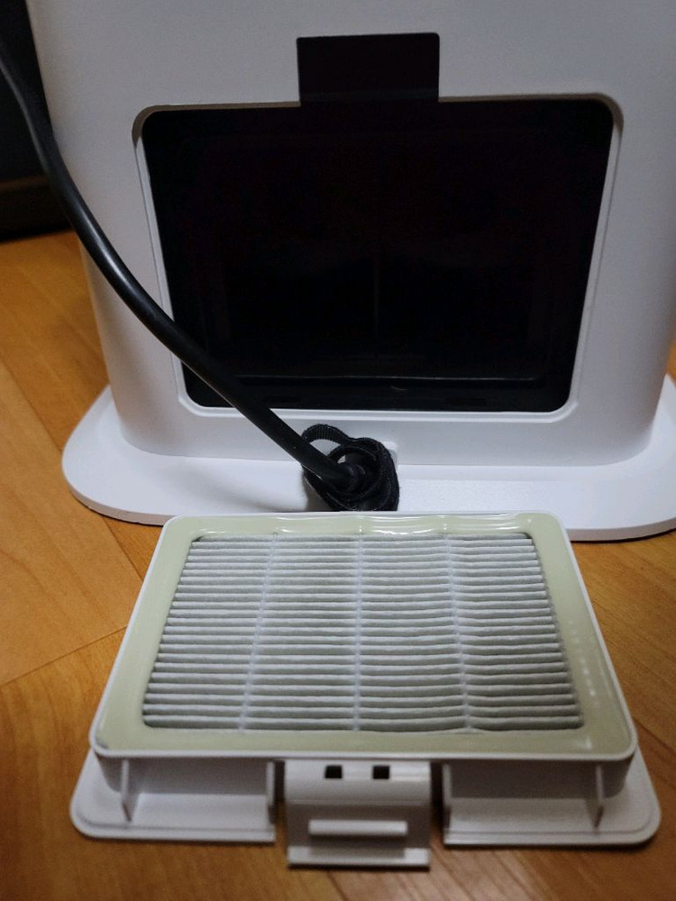 디베아 원스텝 무선청소기 클린스테이션 이미지