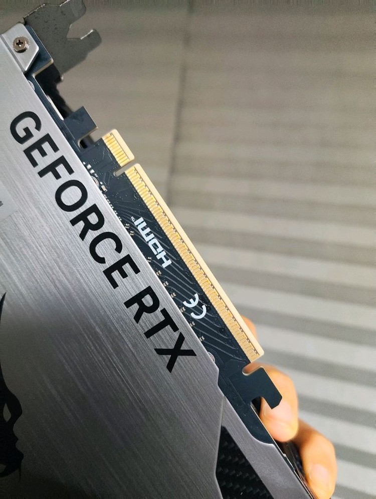 msi rtx5080 뱅가드 그래픽카드--5