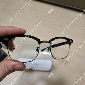 니시데 카즈오 브로우라인 판매합니다.