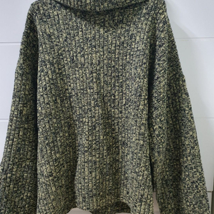 (새상품) 산드로 옴므 남성 터틀넥 스웨터