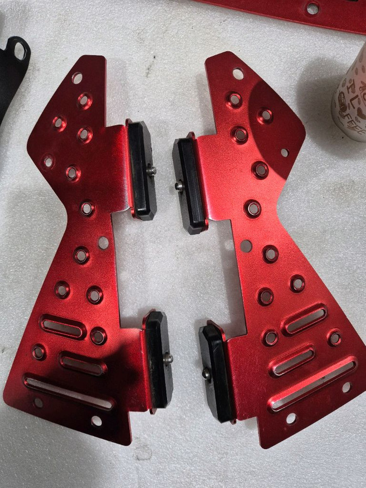 야마하 NMAX 엔맥스 튜닝 발판 가드 이미지